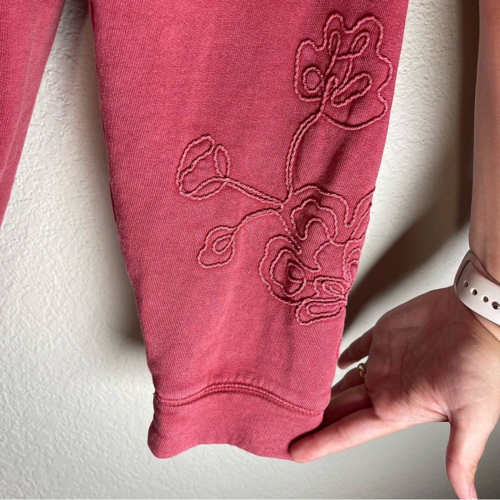 Coldwater Creek Women’s Crimson Floral Embroidered Sweatshirt Sz3X - Picture 4 of 6